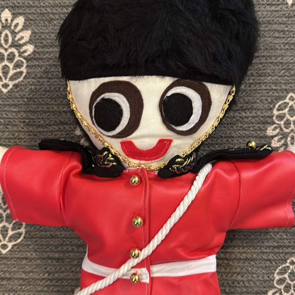 Royal Guardsman Ragdoll. - Picture 2 of 2
